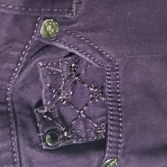 Code Bleu Women's Dark Purple Jeans Beaded And Embroidered Fleur De Lis - Picture 5 of 10